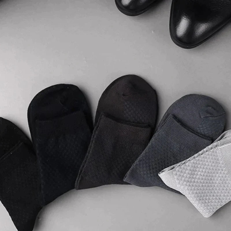 3 Pairs Of Premium Bamboo Fiber Socks (Black - Dark Grey - White)